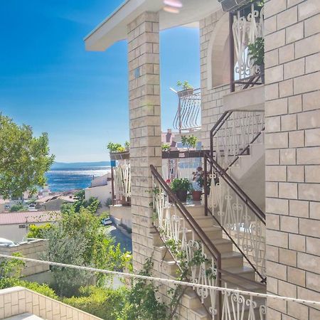 Apartment Holiday Makarska Zewnętrze zdjęcie